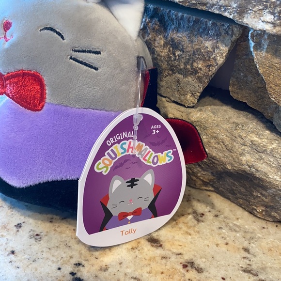Tally squishmallow NWT vampire cat - Picture 2 of 3